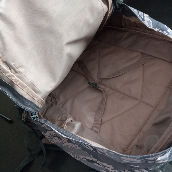 Code Alpha Camouflage Military Type Backpack - Picture 6 of 6